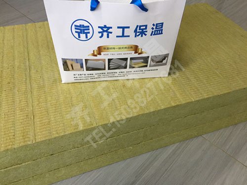 建筑外墻巖棉是優(yōu)質的防火保溫材料
